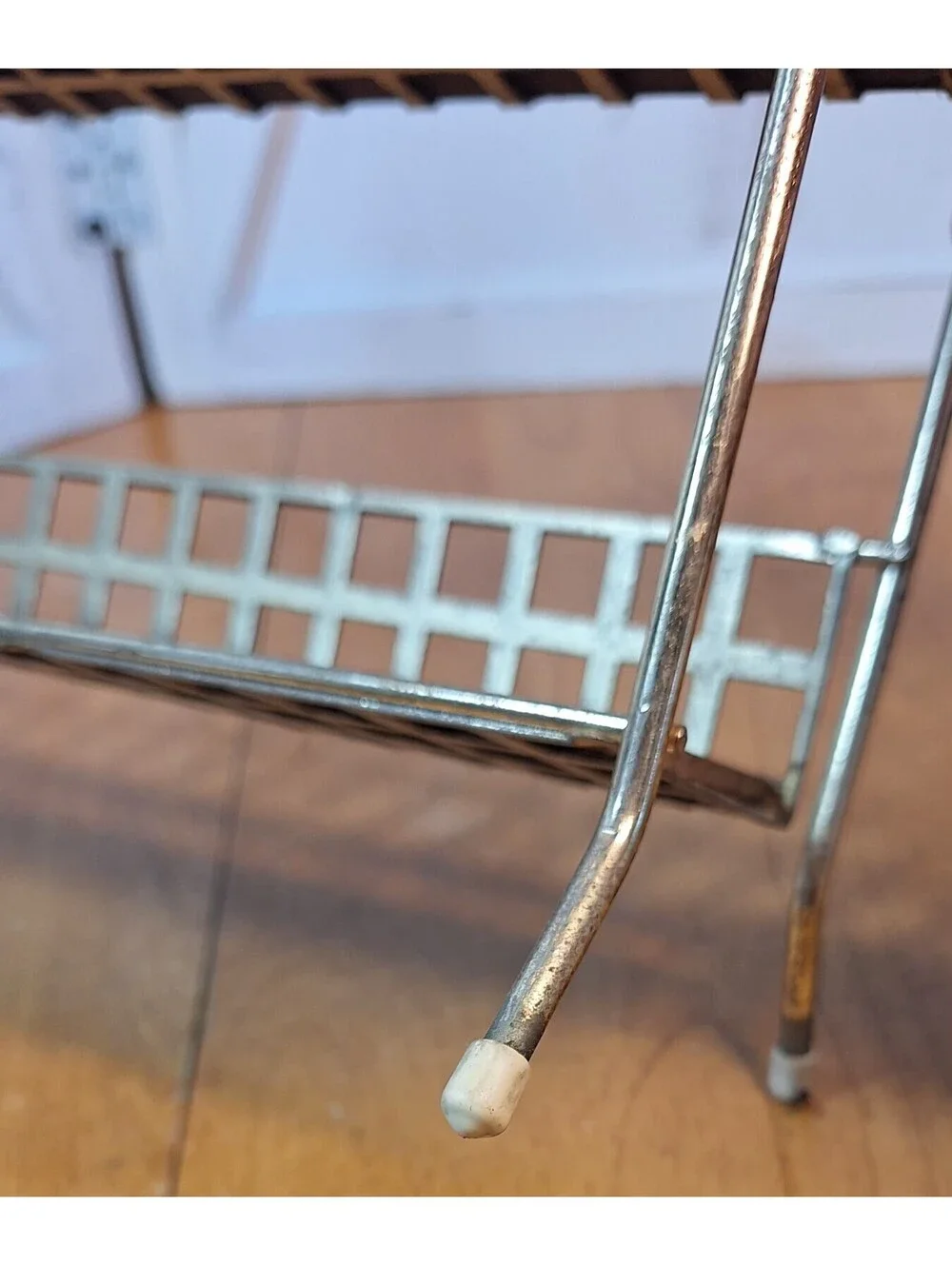Mid Century 2 Tier Footed Spice Rack Organizer Goldtone Metal 9.5